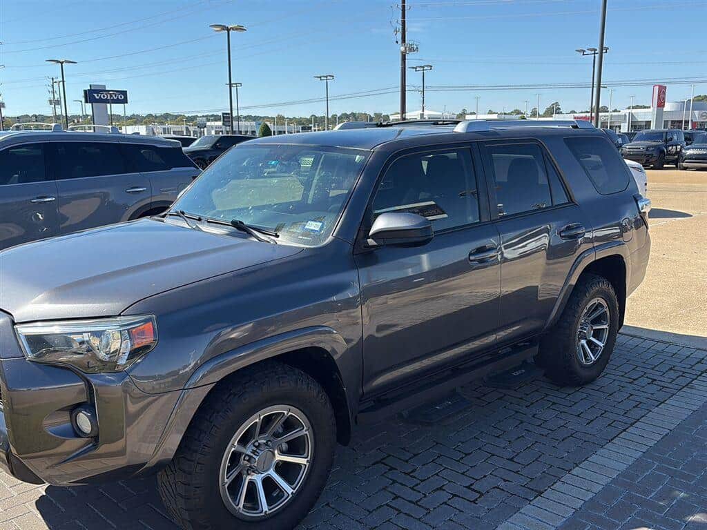 2018 Toyota 4Runner SR5