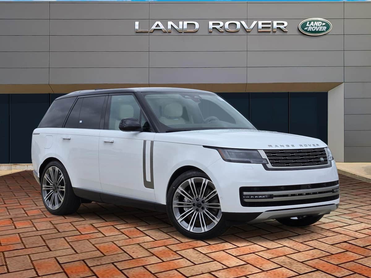 2026 Land Rover Range Rover SE