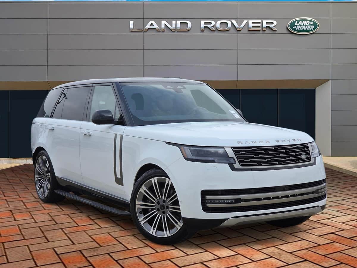 2026 Land Rover Range Rover SE