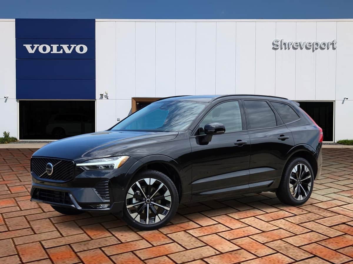2026 Volvo XC60 PLUS