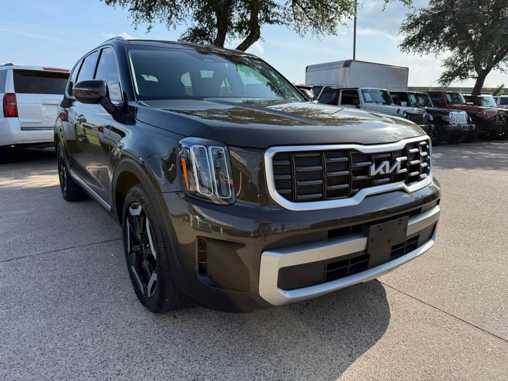 2023 Kia Telluride S