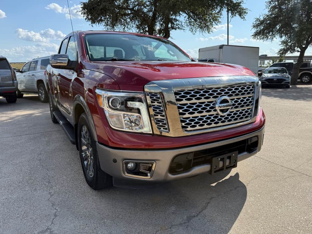 2018 Nissan Titan SV