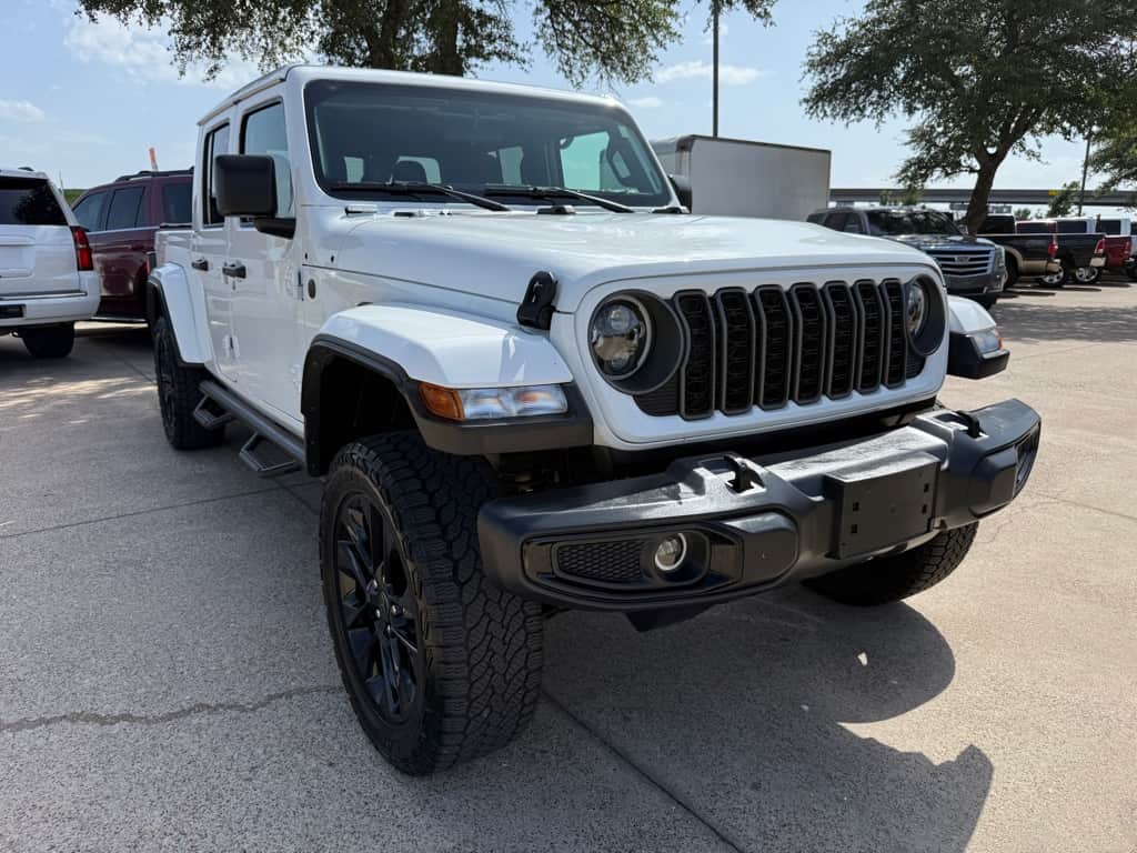 2025 Jeep Gladiator Sport
