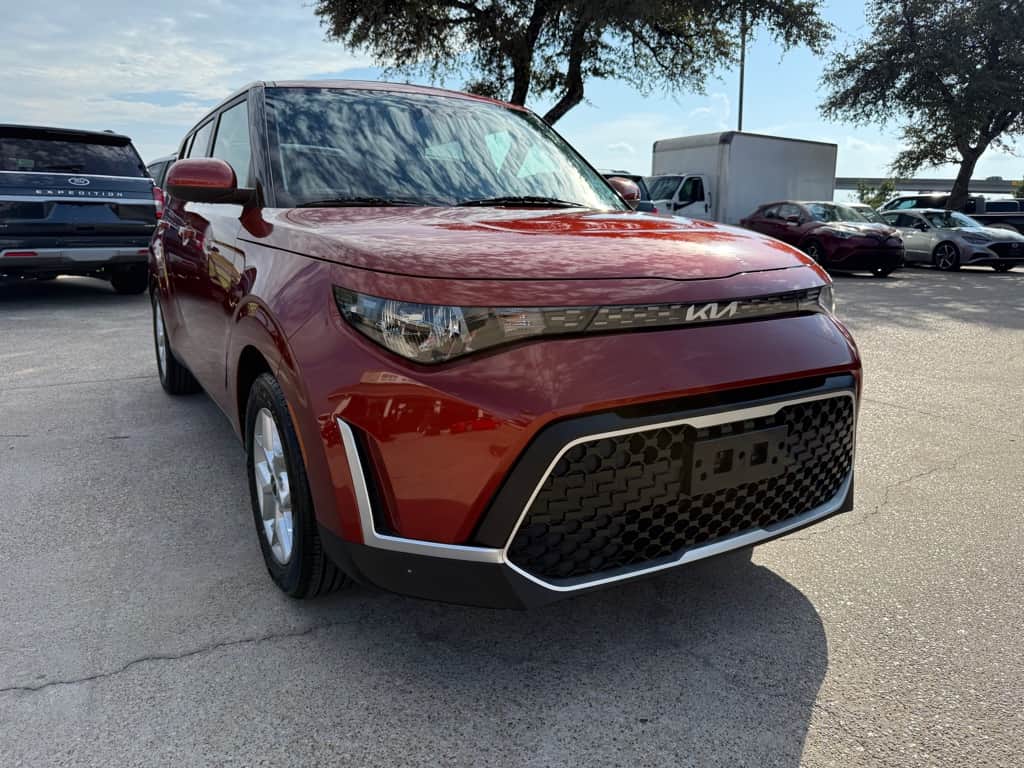 2023 Kia Soul LX