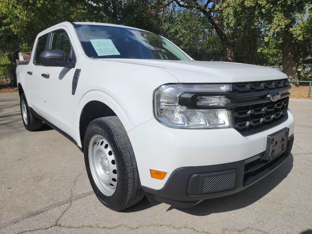 2023 Ford Maverick XL