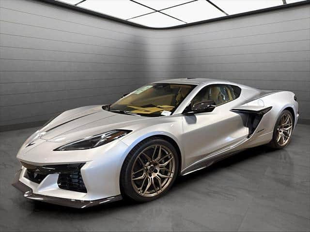 2026 Chevrolet Corvette 2dr Z06 Cpe w/3LZ