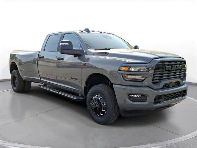 2026 Ram 3500 Big Horn 4x4 Crew Cab 8 Box