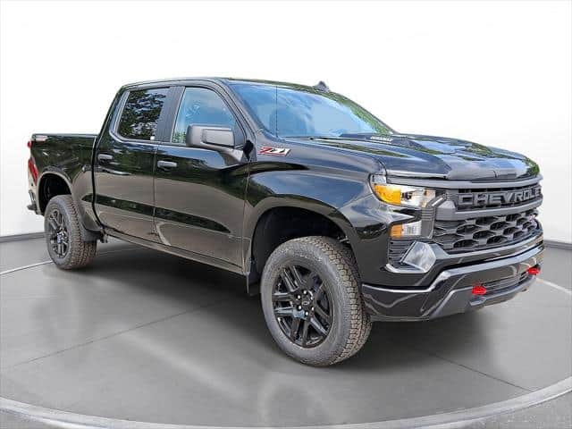 2026 Chevrolet Silverado 1500 4wd Crew Cab 147'' Custom Trail Boss