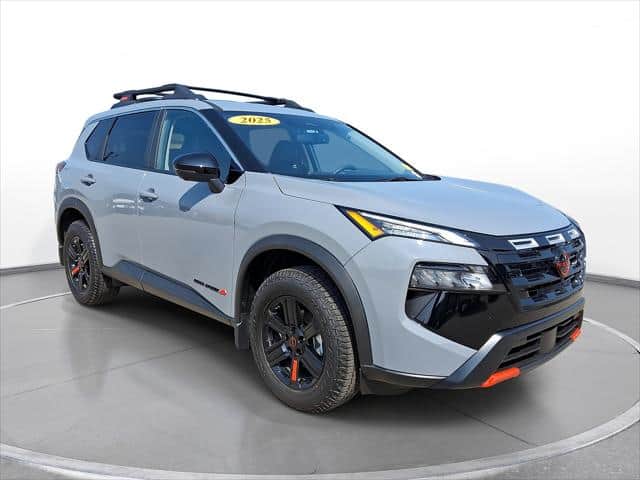2025 Nissan Rogue Awd Rock Creek