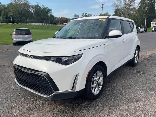 2024 Kia Soul Lx Ivt