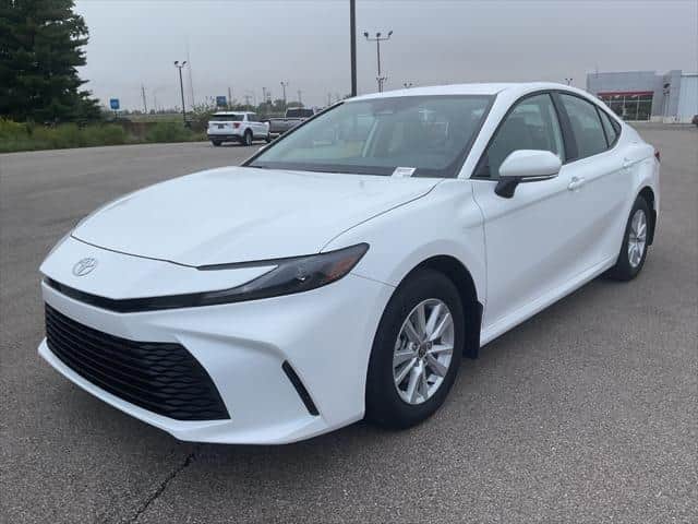 2026 Toyota Camry Le Awd (Natl)