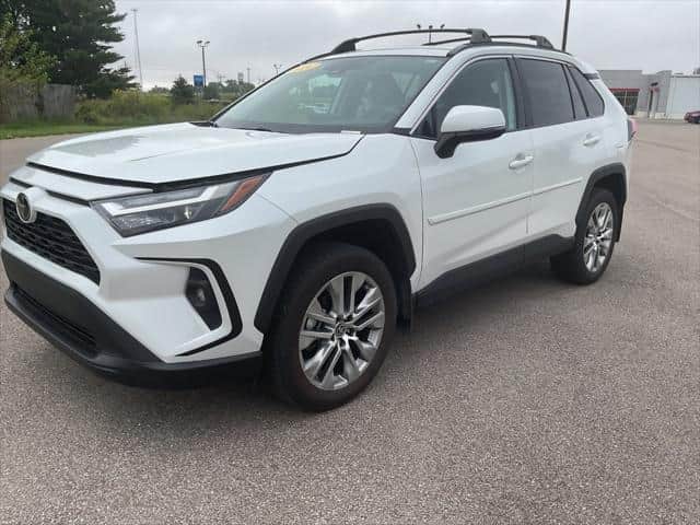 2024 Toyota RAV4 Xle Premium Awd (Natl)