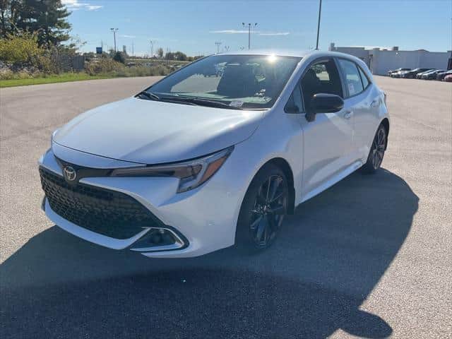 2027 Toyota Corolla XSE CVT (Natl)