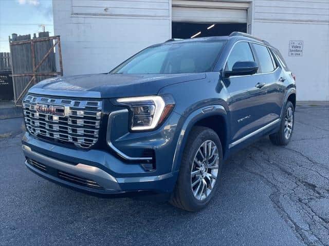 2027 GMC Terrain Awd 4dr Denali
