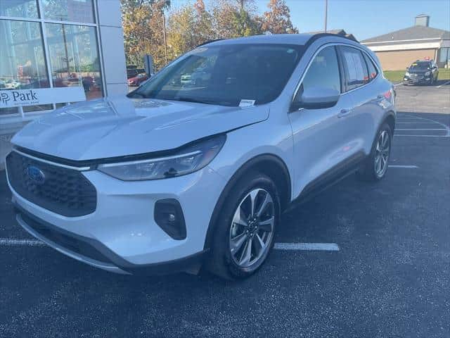 2025 Ford Escape Platinum Awd