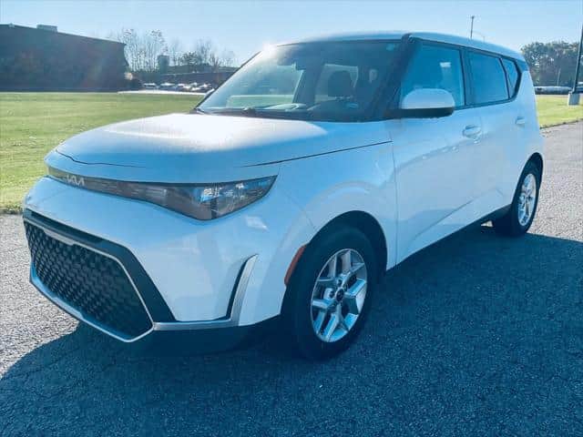 2024 Kia Soul Lx Ivt