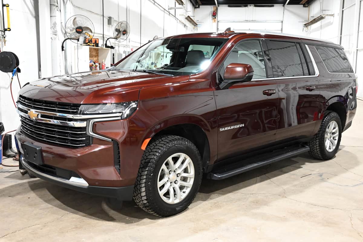 2022 Chevrolet Suburban Lt 4wd | 5.3l V8 | 8-Passenger | Luxury Package