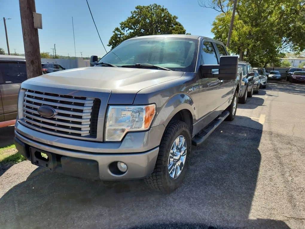 2010 Ford F-150 Xlt Pickup 4d 5 1/2 Ft