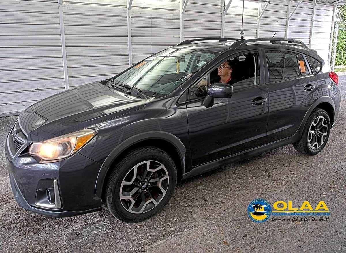 2017 Subaru Crosstrek 2.0i Premium Sport Utility 4d