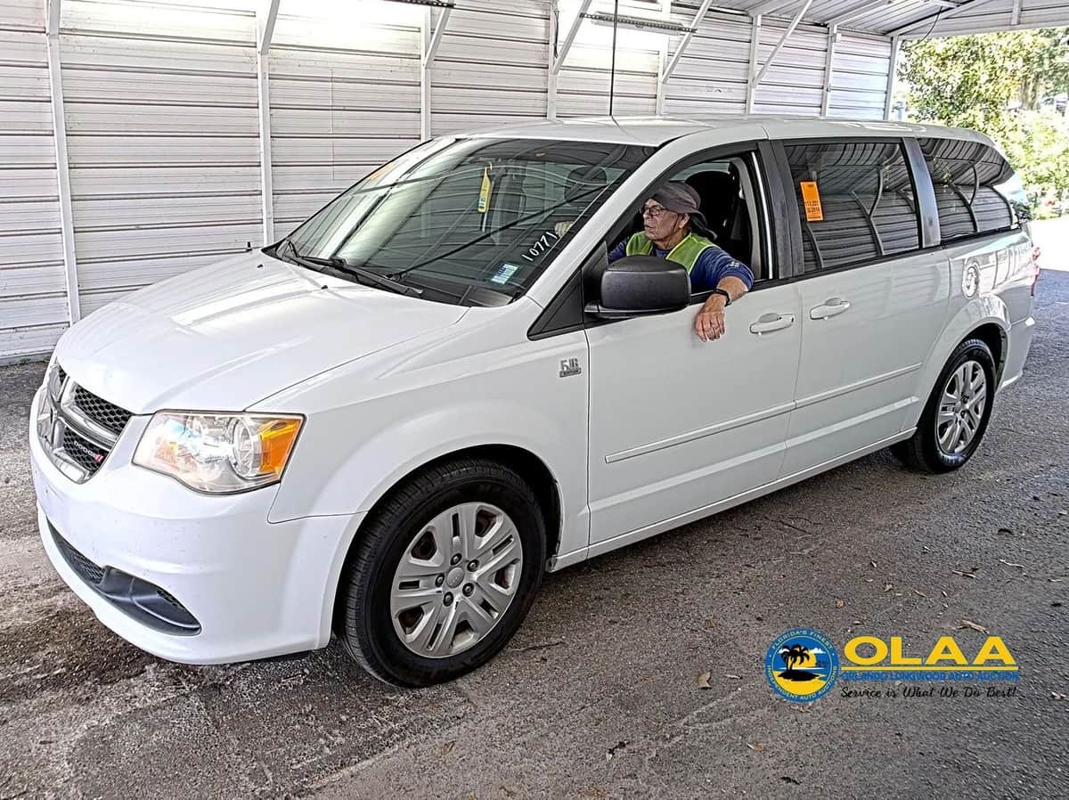 2014 Dodge Grand Caravan Se Minivan 4d