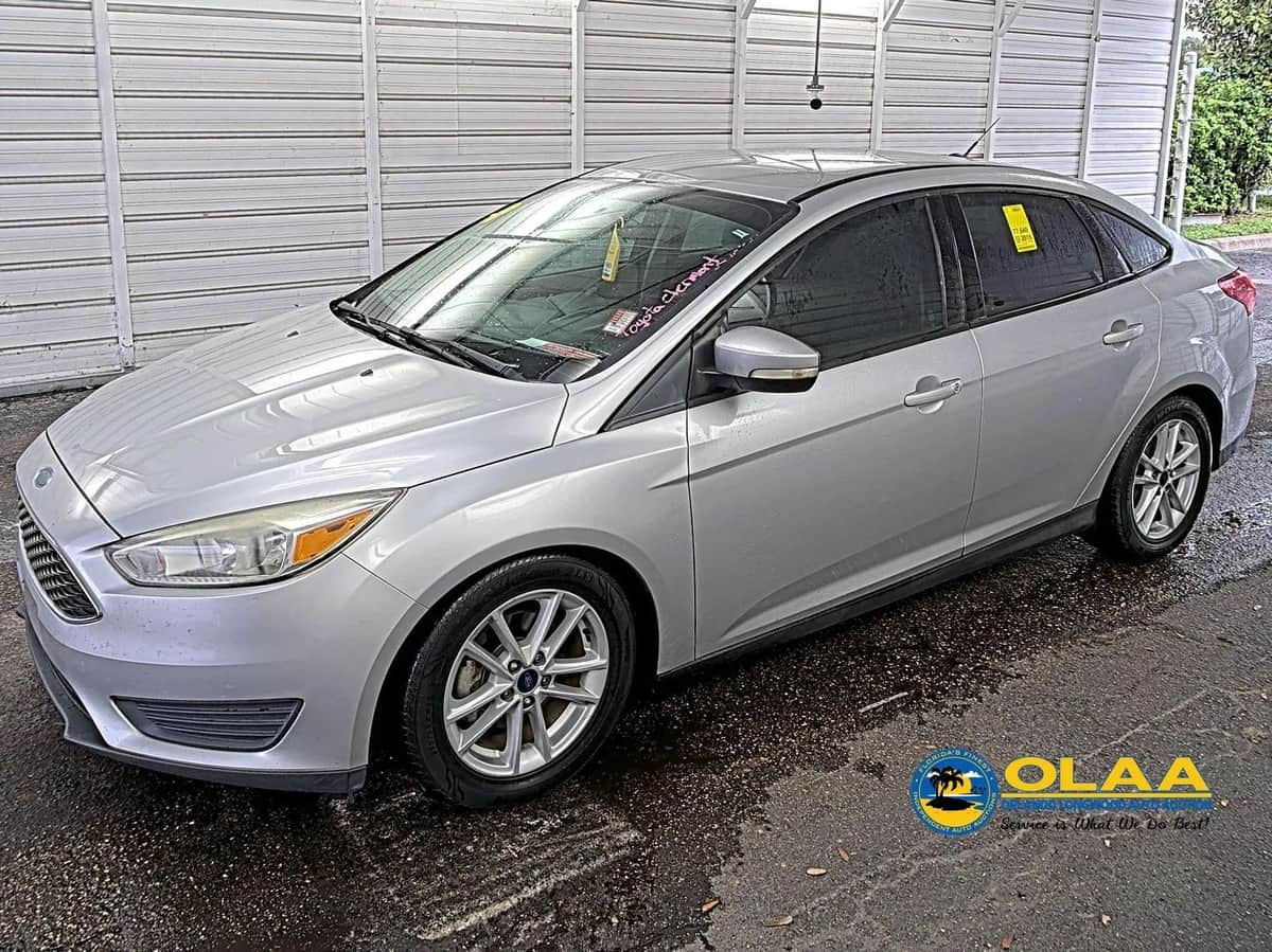 2016 Ford Focus Se Sedan 4d