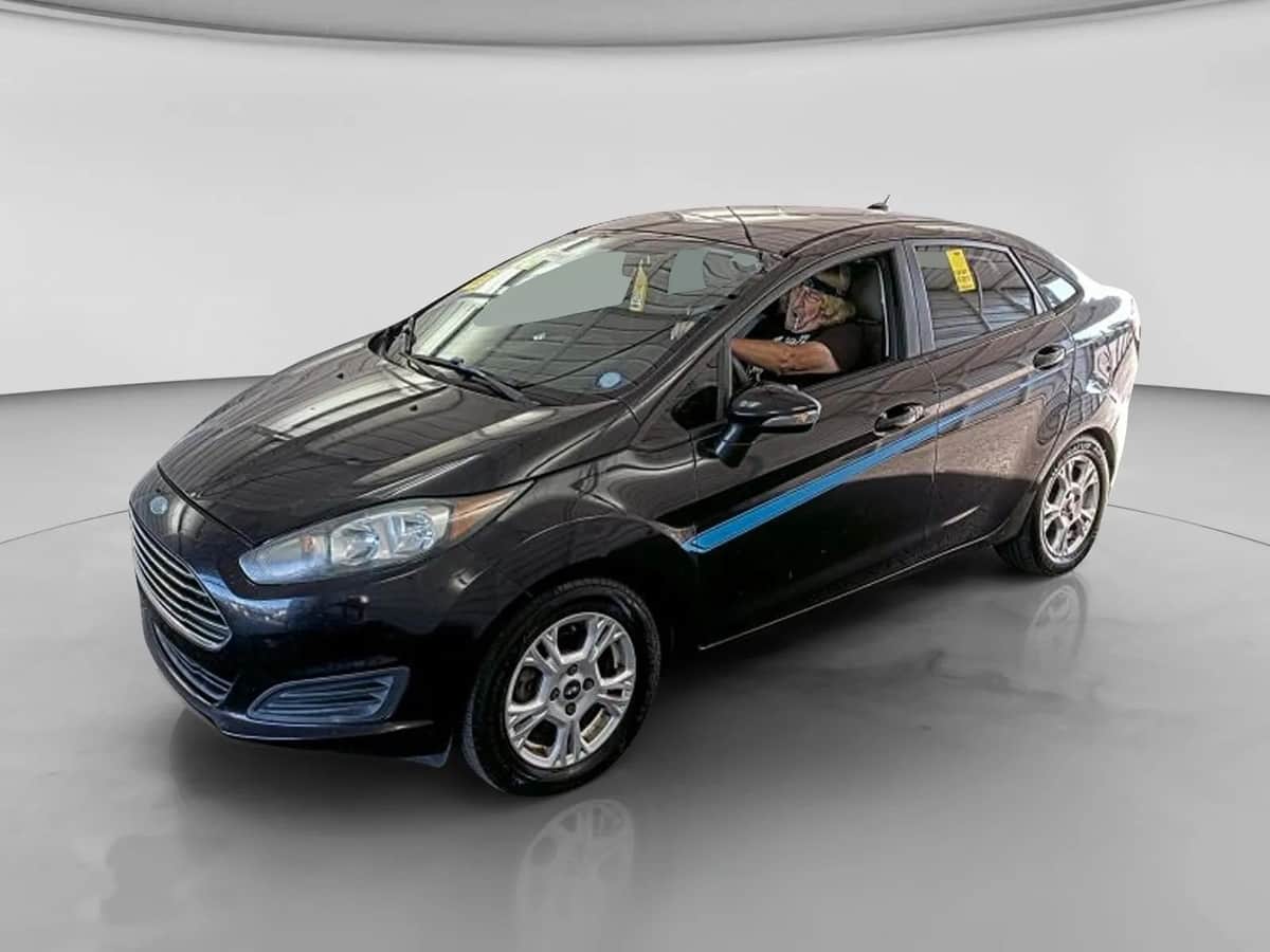 2015 Ford Fiesta Se Sedan 4d