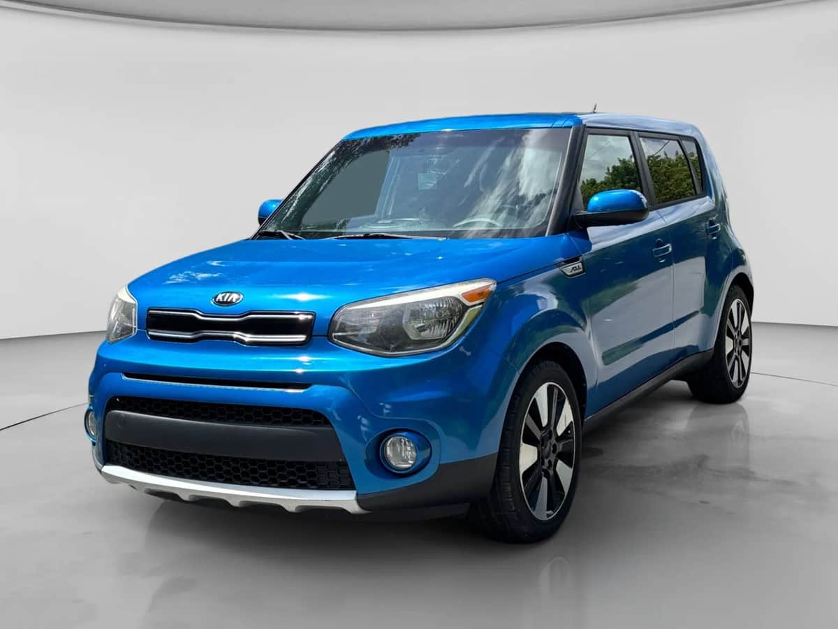 2017 Kia Soul + Wagon 4d