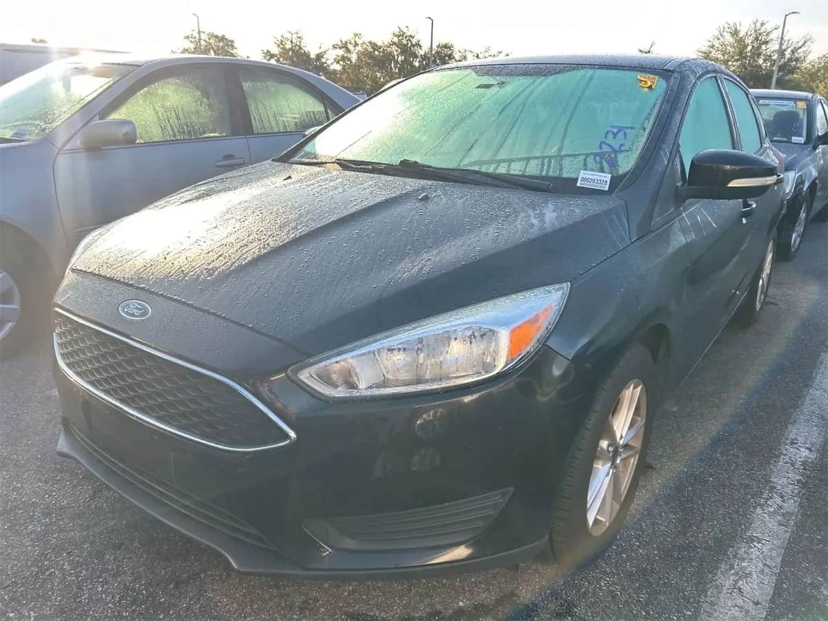 2015 Ford Focus Se Hatchback 4d
