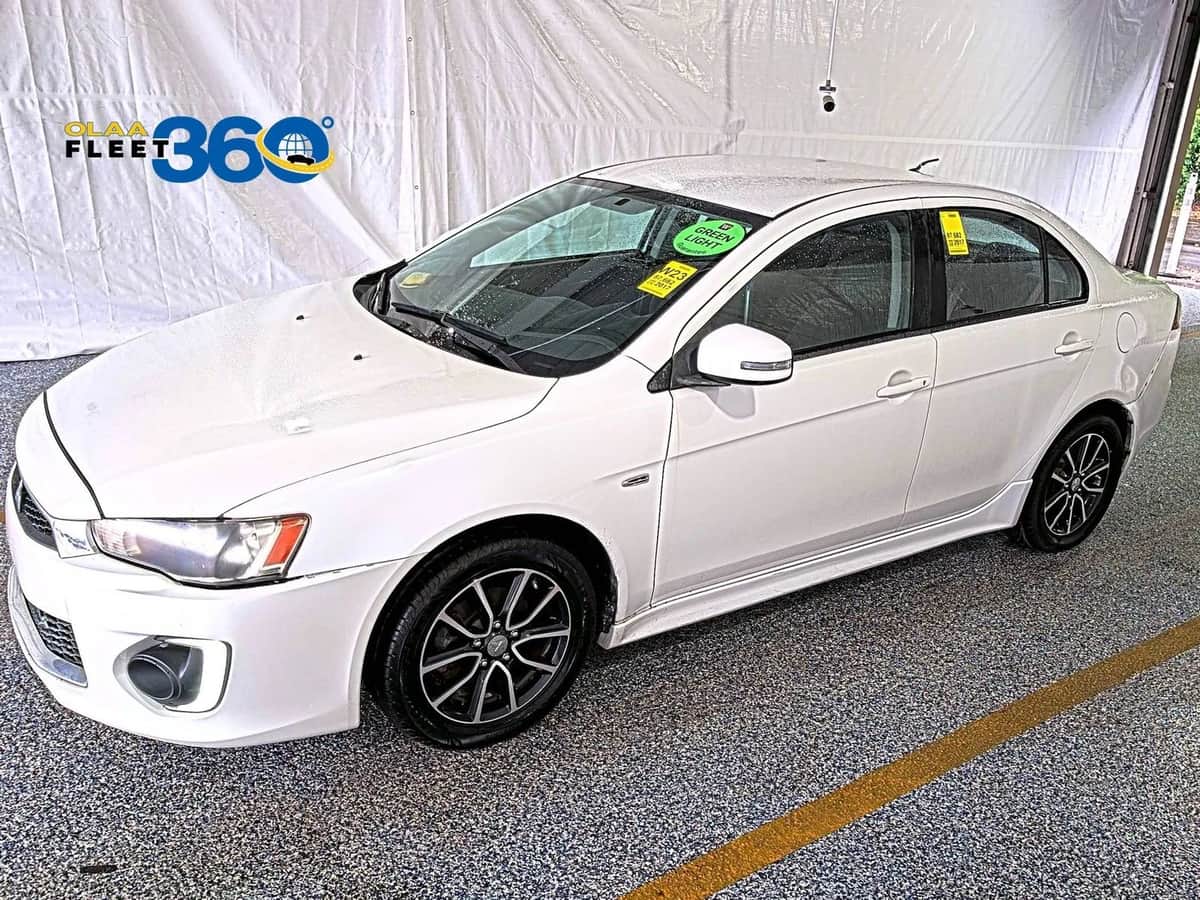 2017 Mitsubishi Lancer Le Sedan 4d
