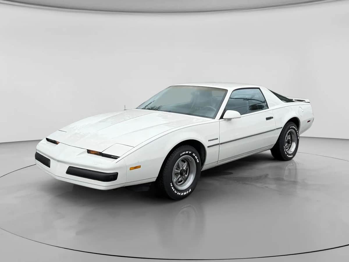 1986 Pontiac Firebird Base 2d Coupe