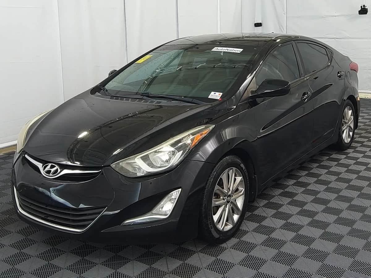 2015 Hyundai Elantra Se Sedan 4d