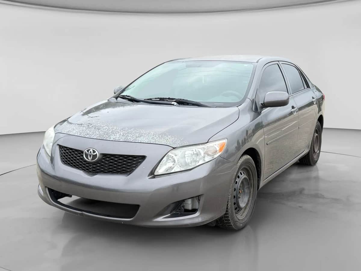 2010 Toyota Corolla Le Sedan 4d