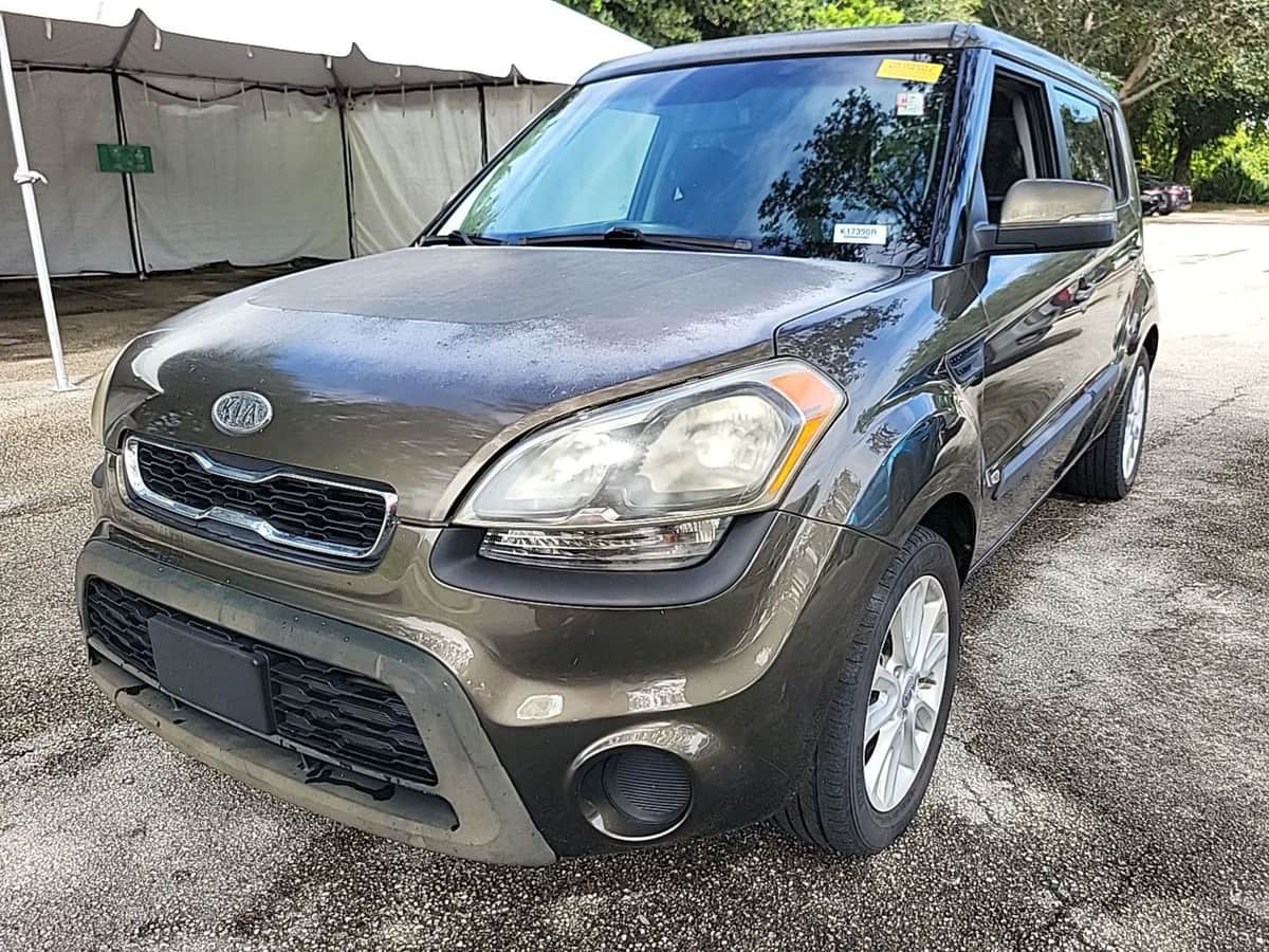 2012 Kia Soul + Wagon 4d