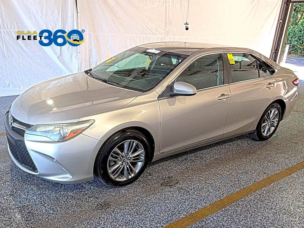 2016 Toyota Camry Se Sedan 4d