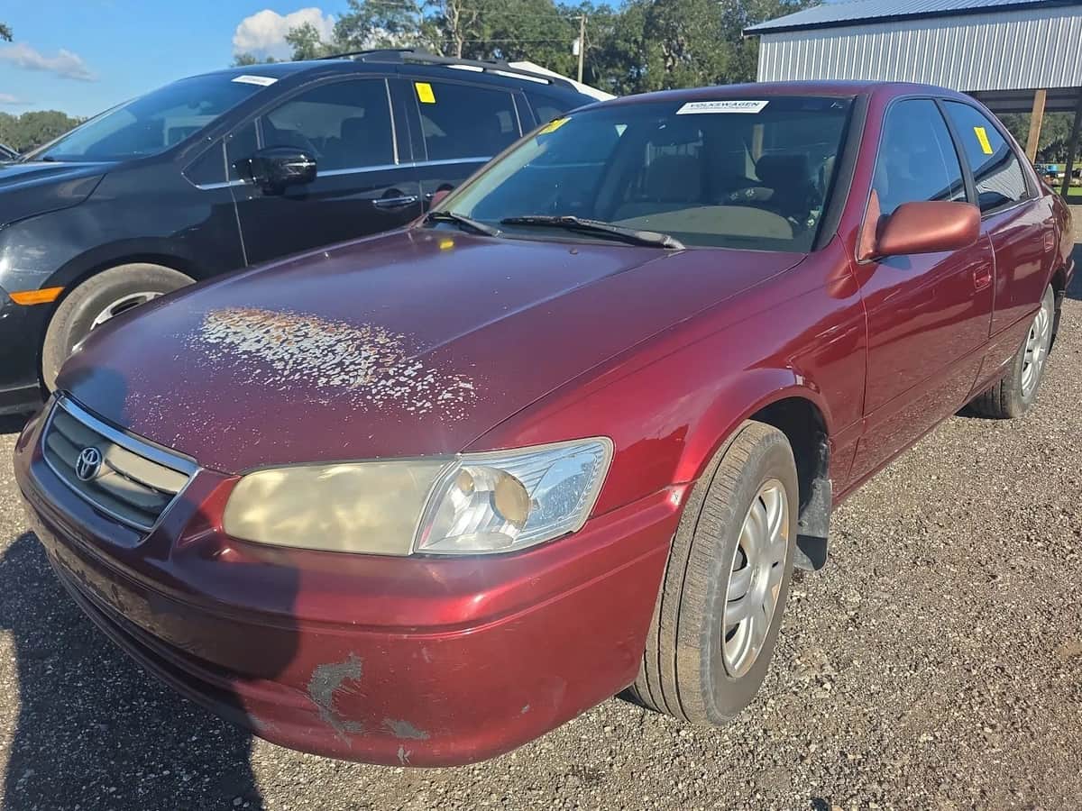 2000 Toyota Camry Le Sedan 4d