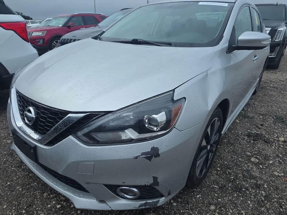 2017 Nissan Sentra Sr Sedan 4d