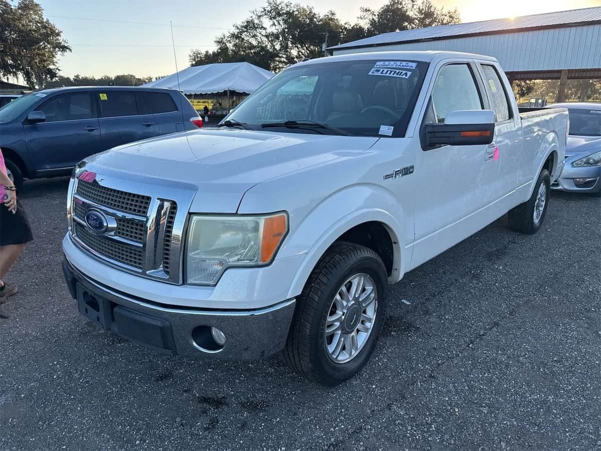 2010 Ford F-150 Lariat Pickup 4d 6 1/2 Ft