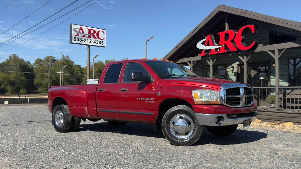 2006 Dodge Ram SLT Pickup 4D 8 ft