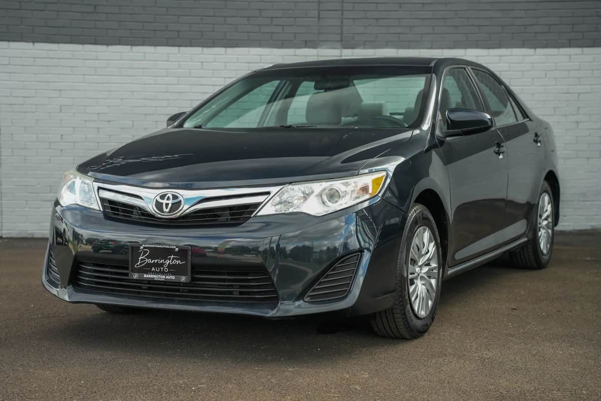2014 Toyota Camry Le Sedan 4d