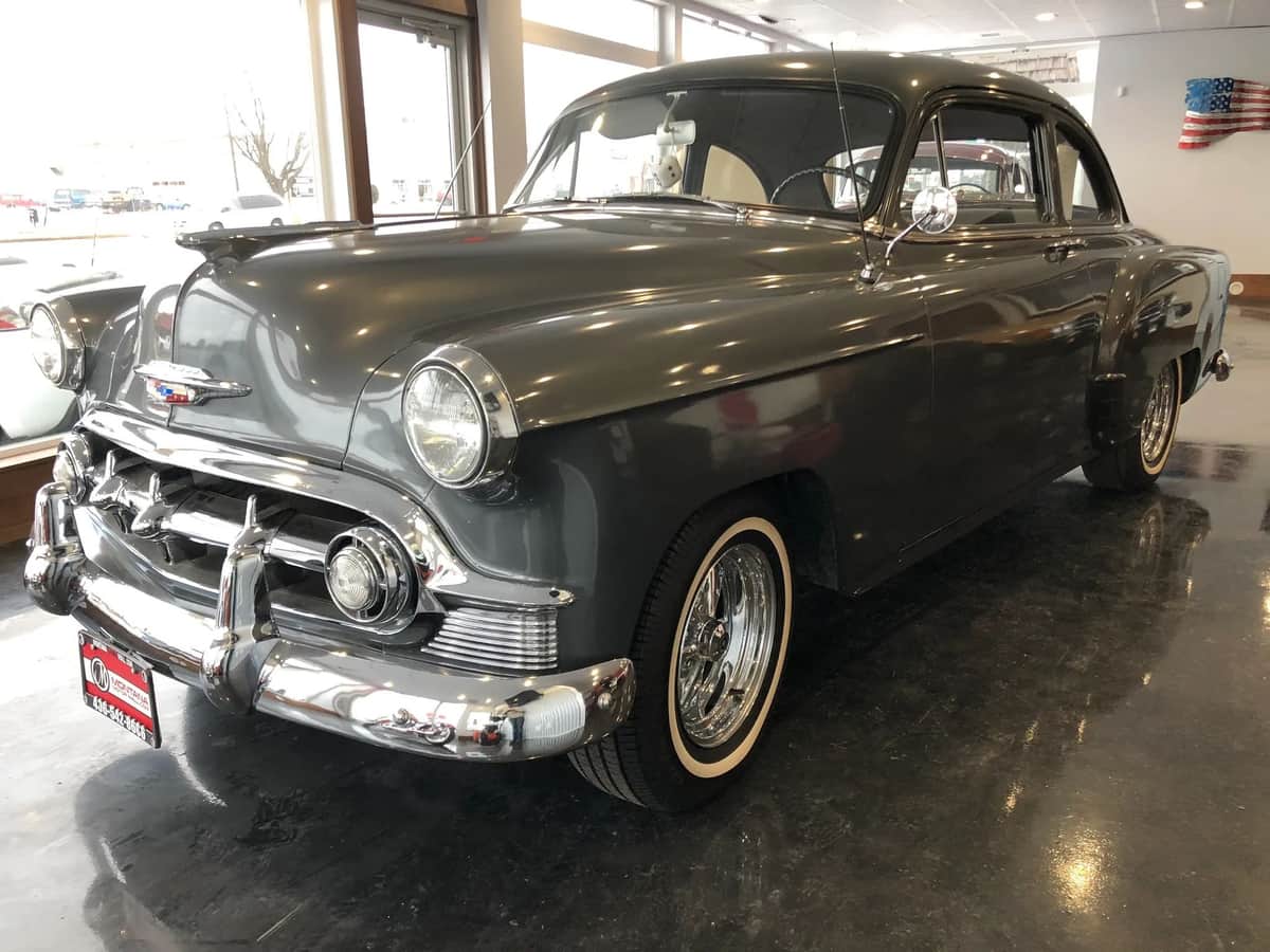 1953 Chevrolet COUP 2 Door Post