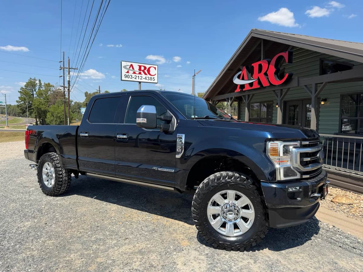 2021 Ford F-250 Platinum Pickup 4d 6 3/4 Ft
