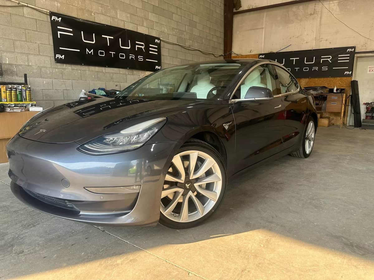 2018 Tesla Model 3 Long Range Sedan 4d