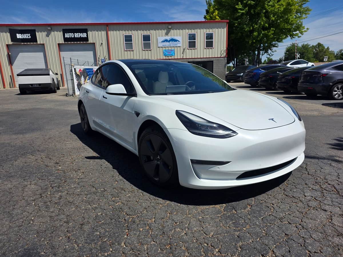 2021 Tesla Model 3 Long Range Sedan 4d