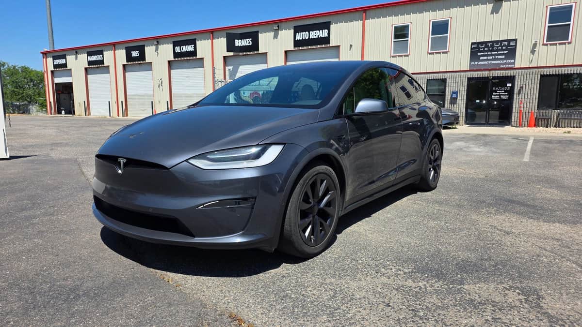 2022 Tesla Model X Plaid Sport Utility 4d