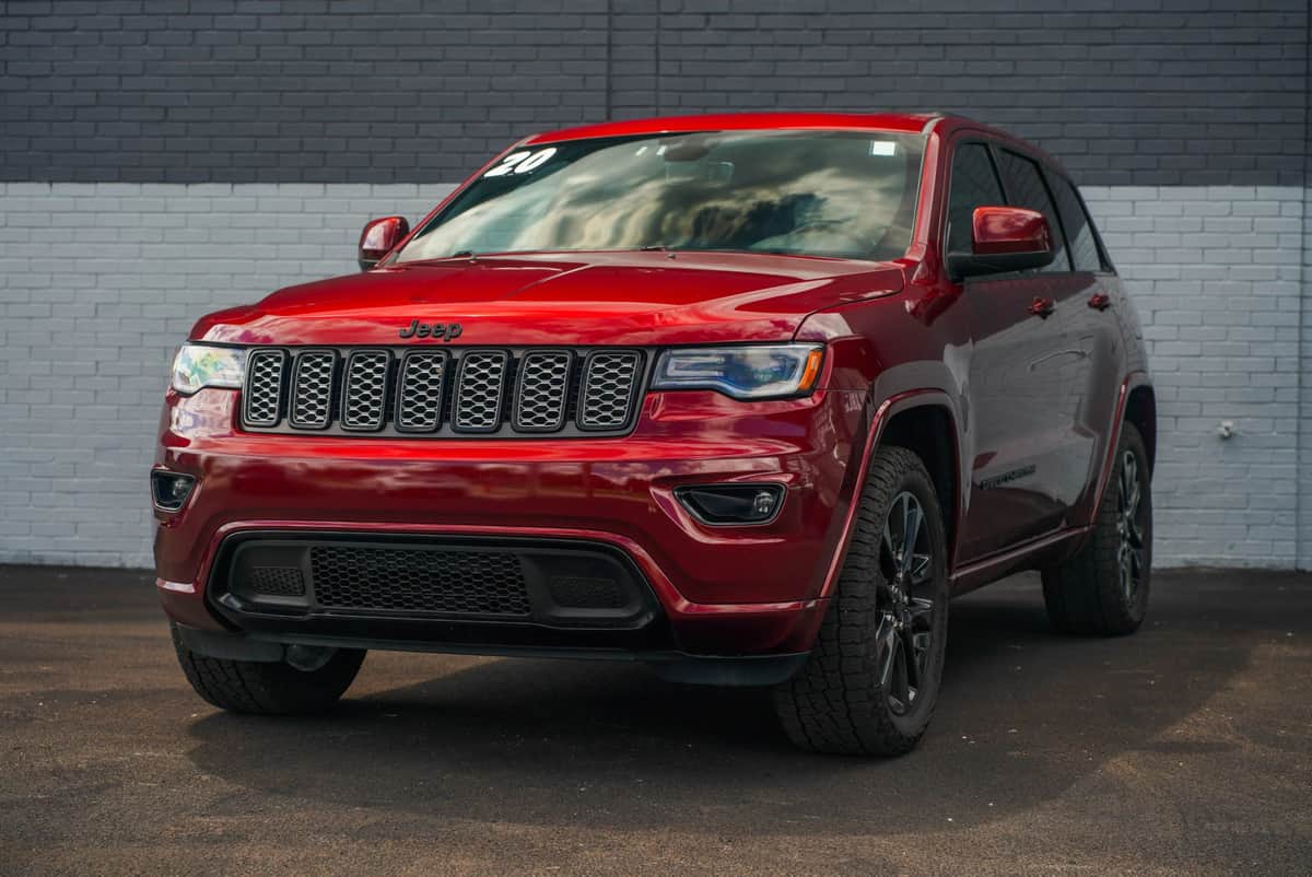 2020 Jeep Grand Cherokee Altitude Sport Utility 4d