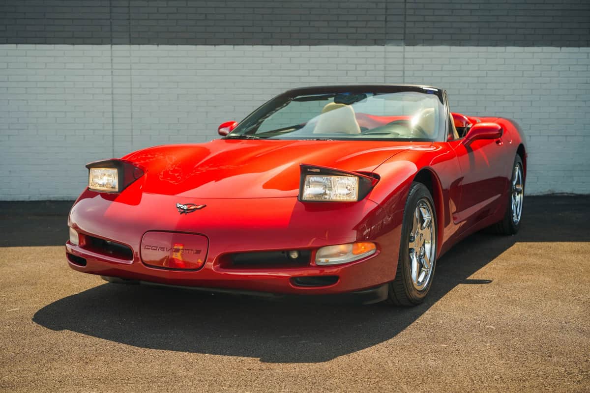2001 Chevrolet Corvette Convertible 2d