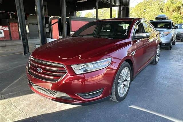 2016 Ford Taurus Limited Sedan 4d