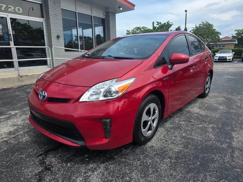 2014 Toyota Prius Two Hatchback 4d