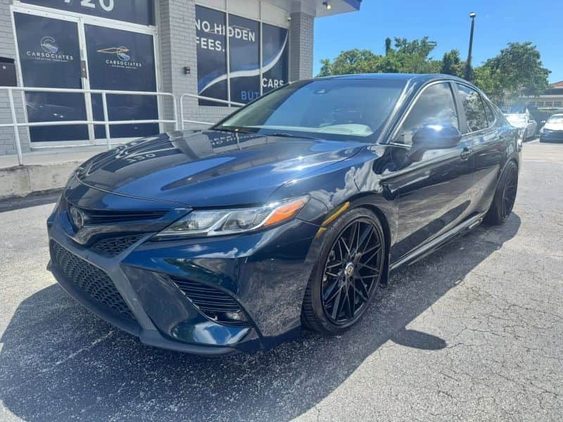 2019 Toyota Camry Se Sedan 4d