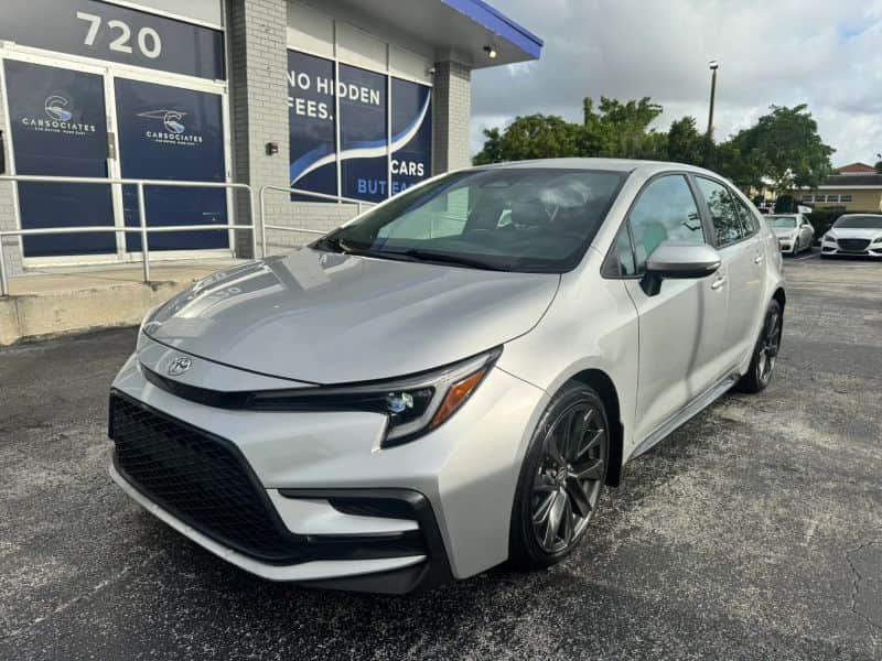 2025 Toyota Corolla Se Sedan 4d